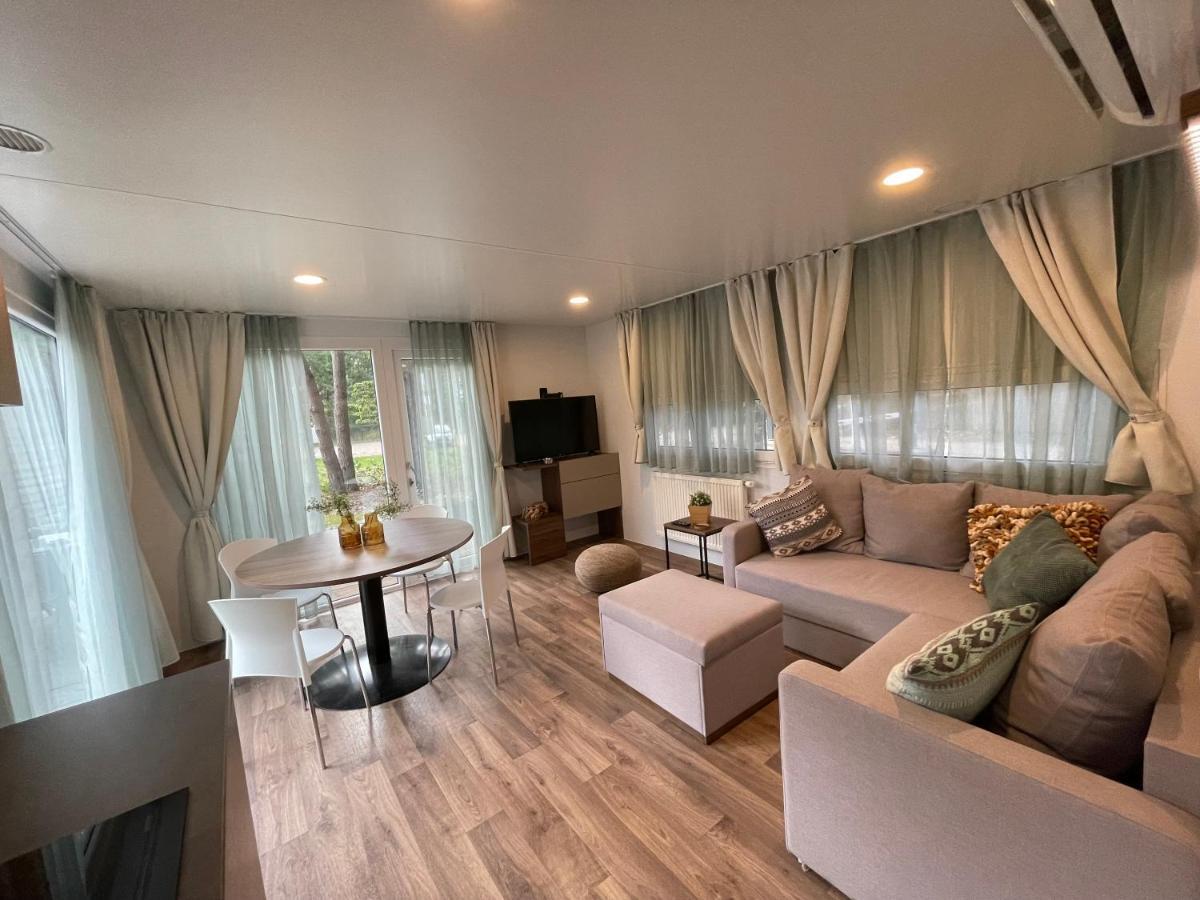 Chalet Het Edelhert Zutendaal Dış mekan fotoğraf
